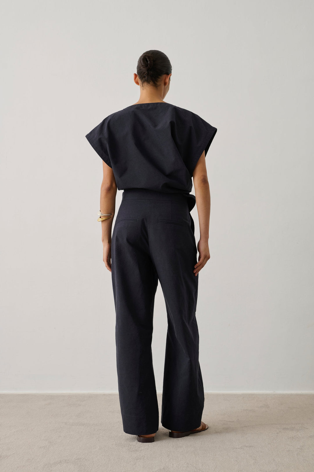 Itea Knotted Blouse - Midnight Blue - Frontiers Woman