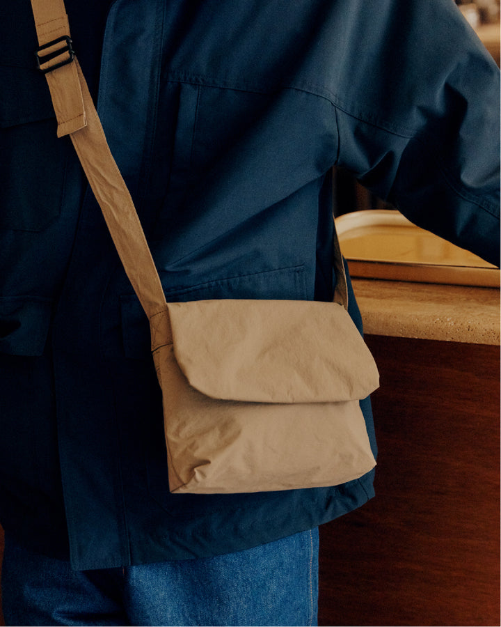 S. Post Bag - Beige - Frontiers Woman