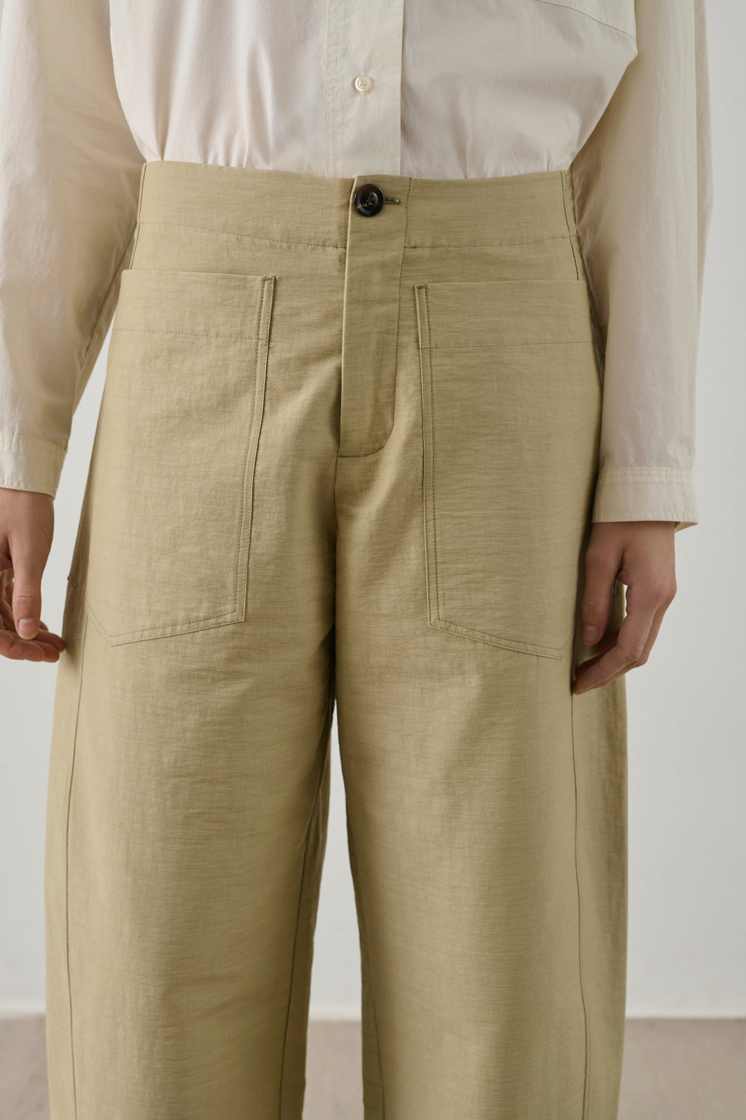 Hero Pant - Sage - Frontiers Woman