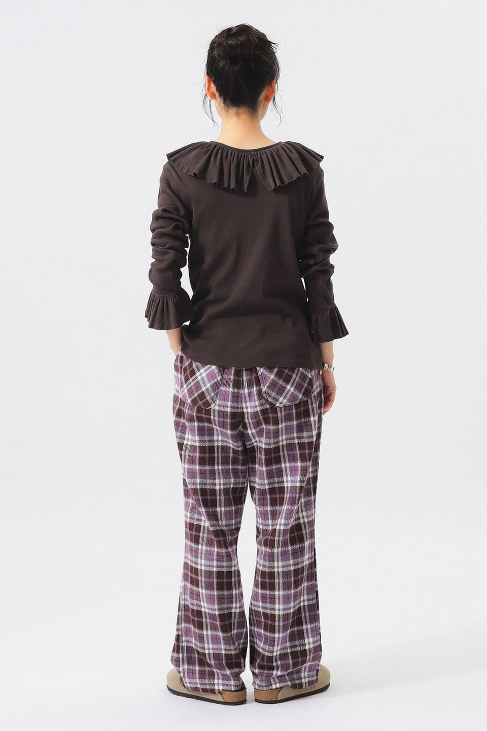 Ribbed Ruffle Long Sleeve Top - Brown