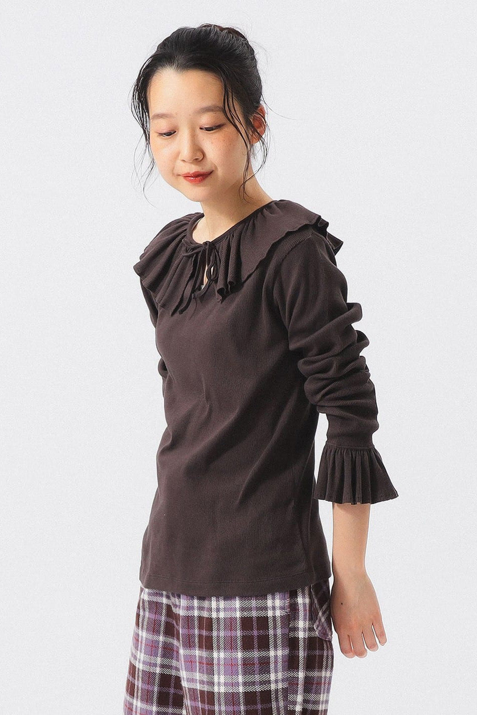 Ribbed Ruffle Long Sleeve Top - Brown