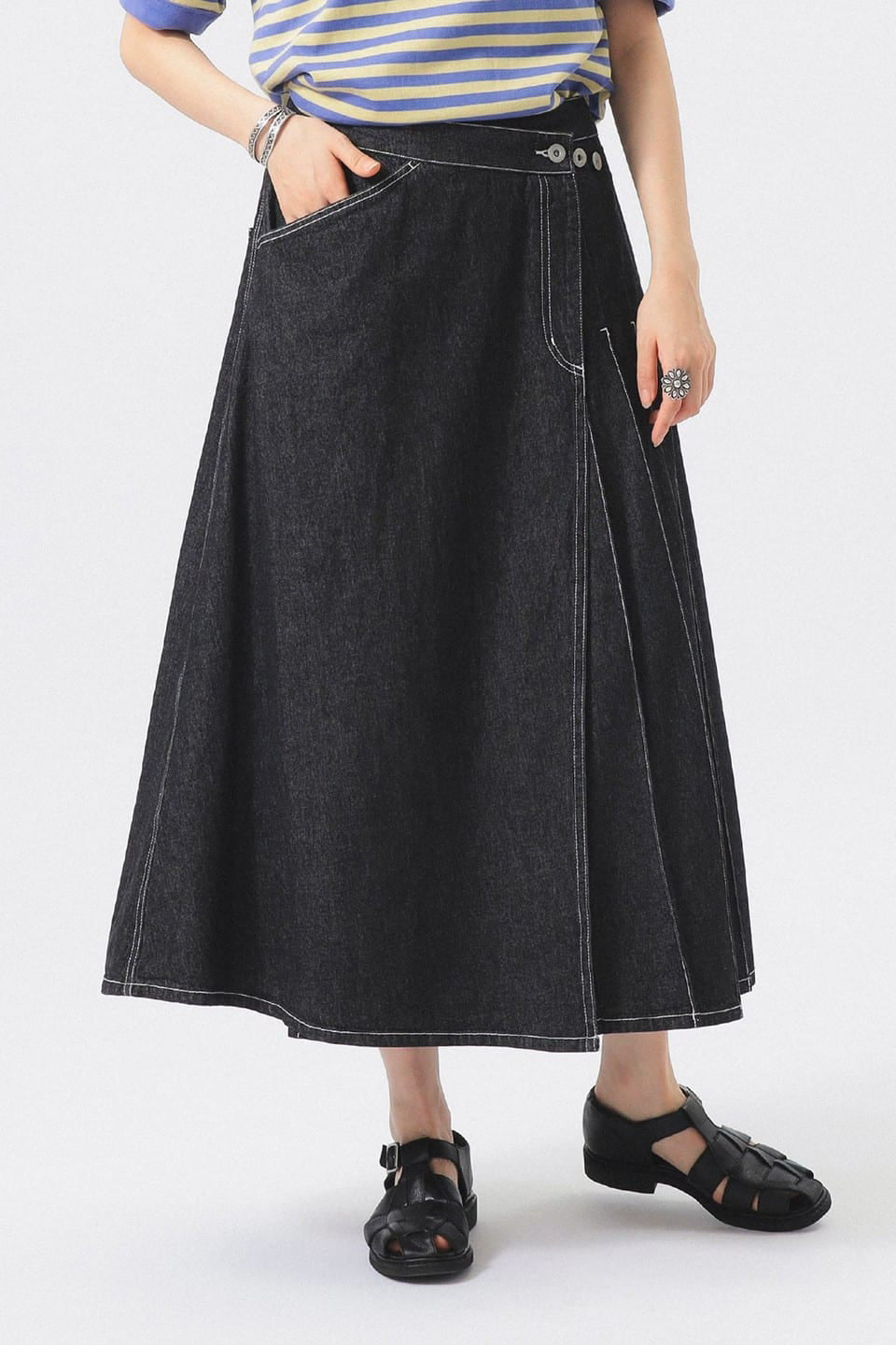Wraped Pleated Skirt - Black - Frontiers Woman