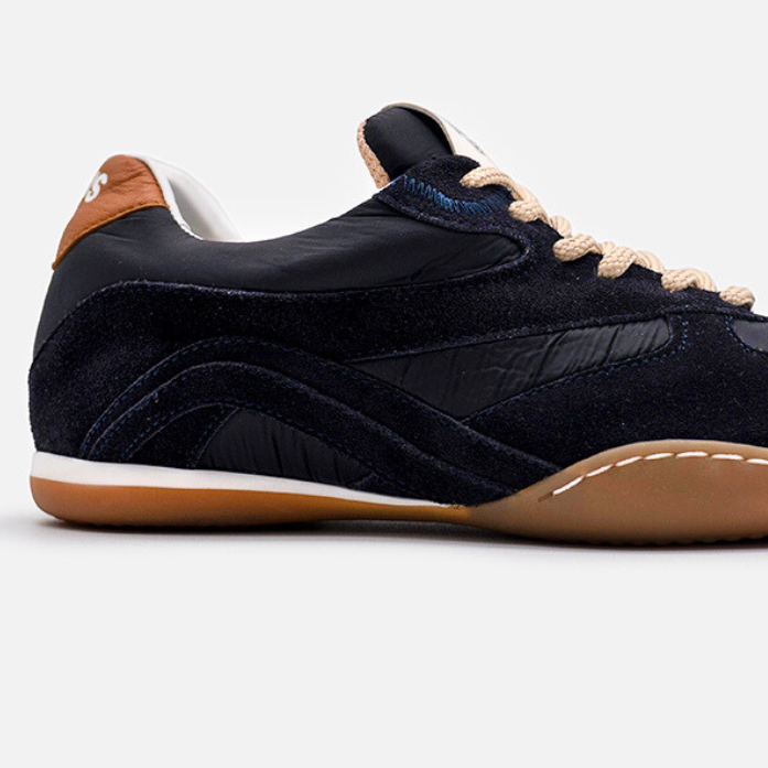 Sonny Trainer - Black - Frontiers Woman