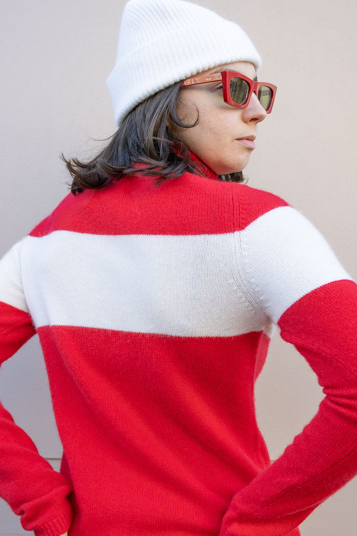 Ski Roll Collar Cashmere Jumper - Red