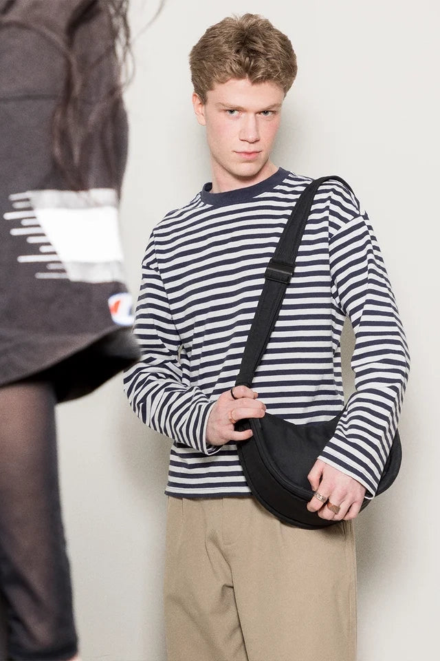 Curve Half Moon Mini Bag - Black