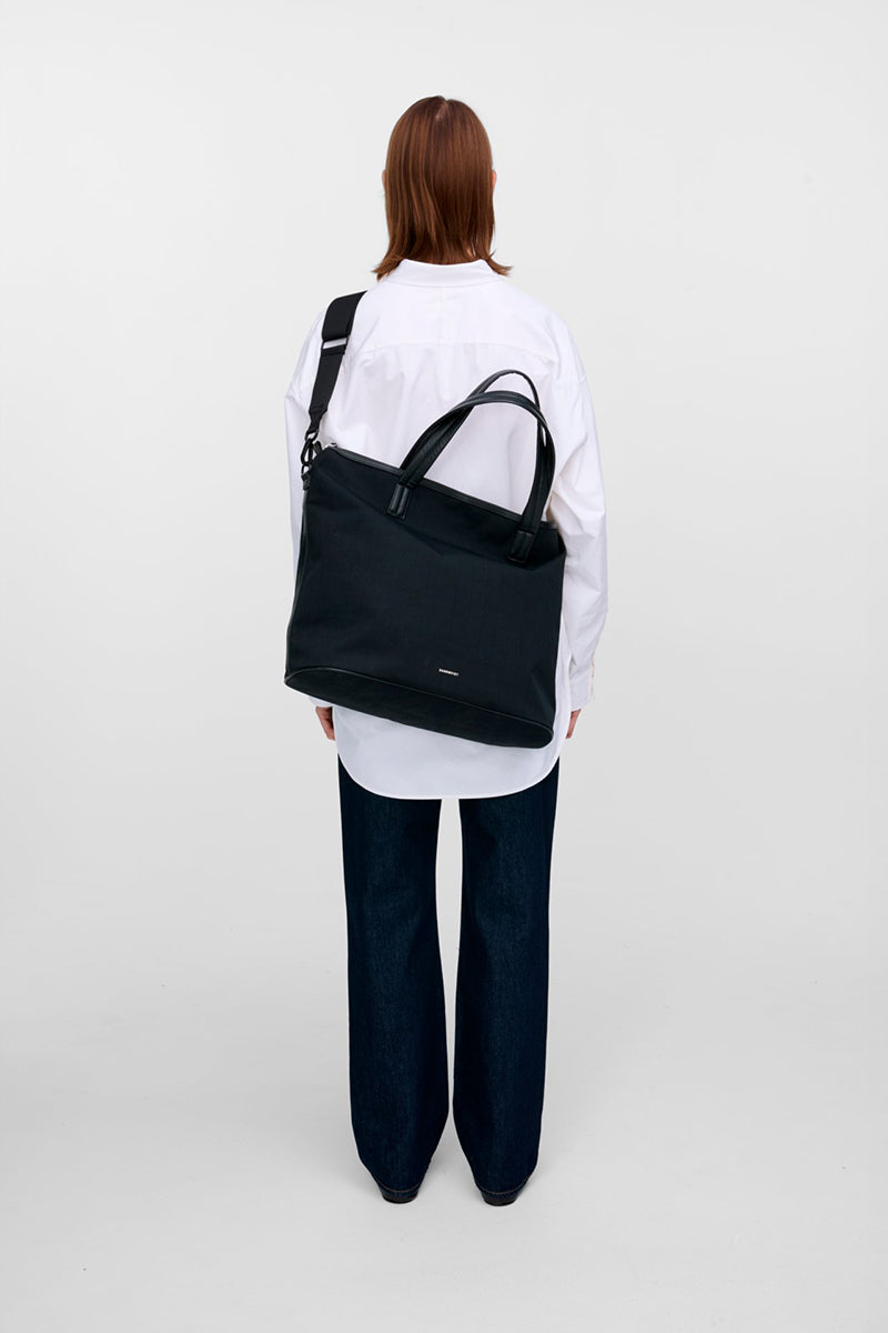 Go Weekender L - Black