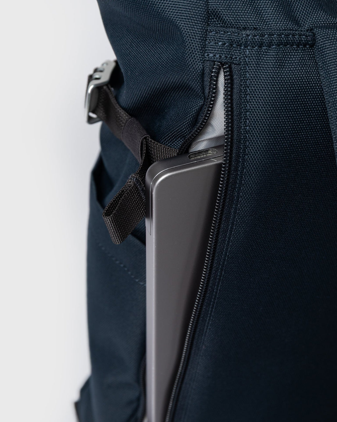 Icon Rolltop Backpack - Navy - Frontiers Woman