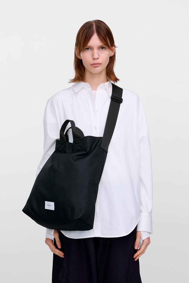 Ground Shopper Bag - Black - Frontiers Woman