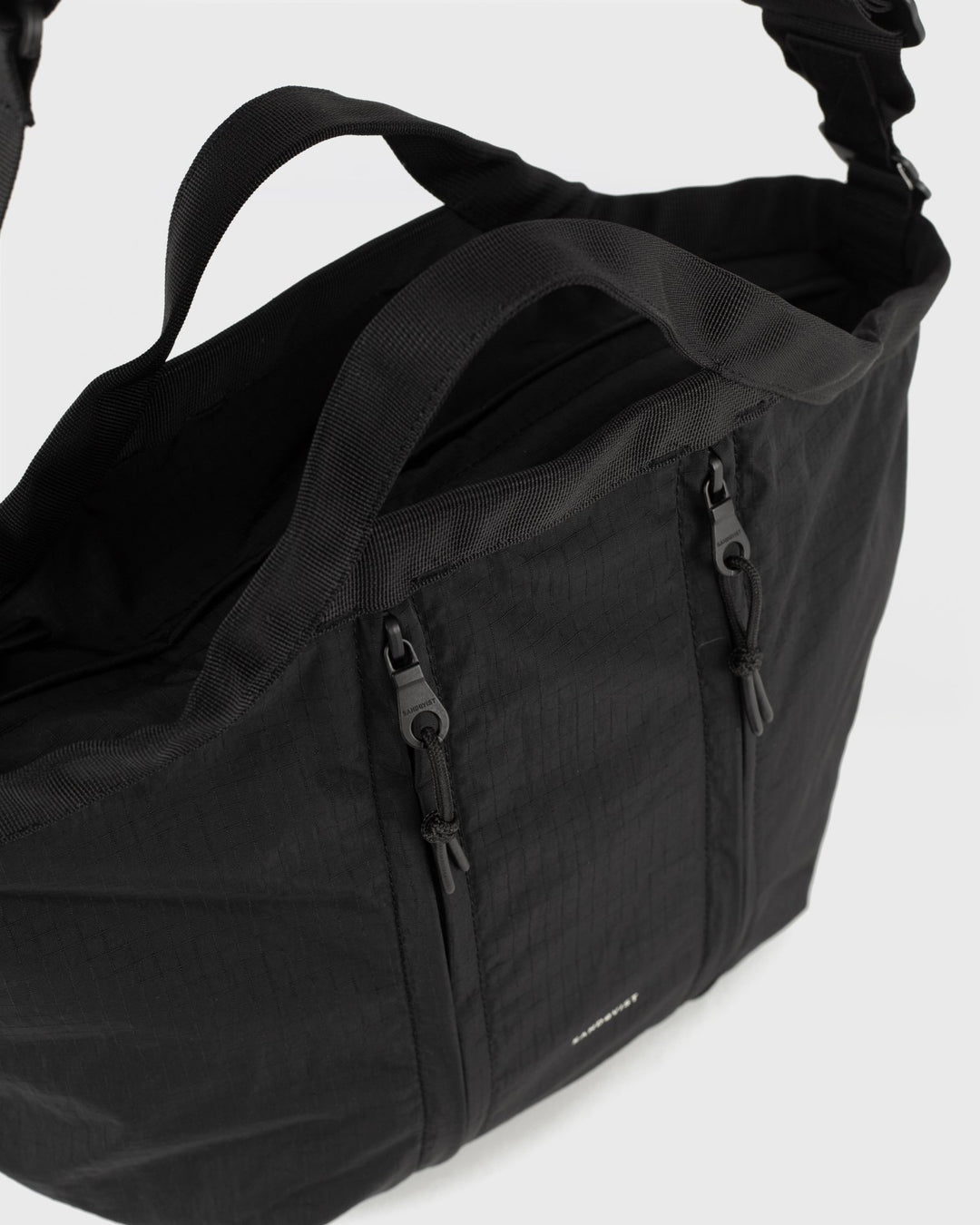 Grid Expandable crossbody Bag - Black - Frontiers Woman