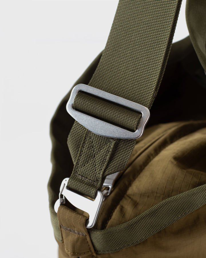 Grid Expandable crossbody Bag - Olive - Frontiers Woman