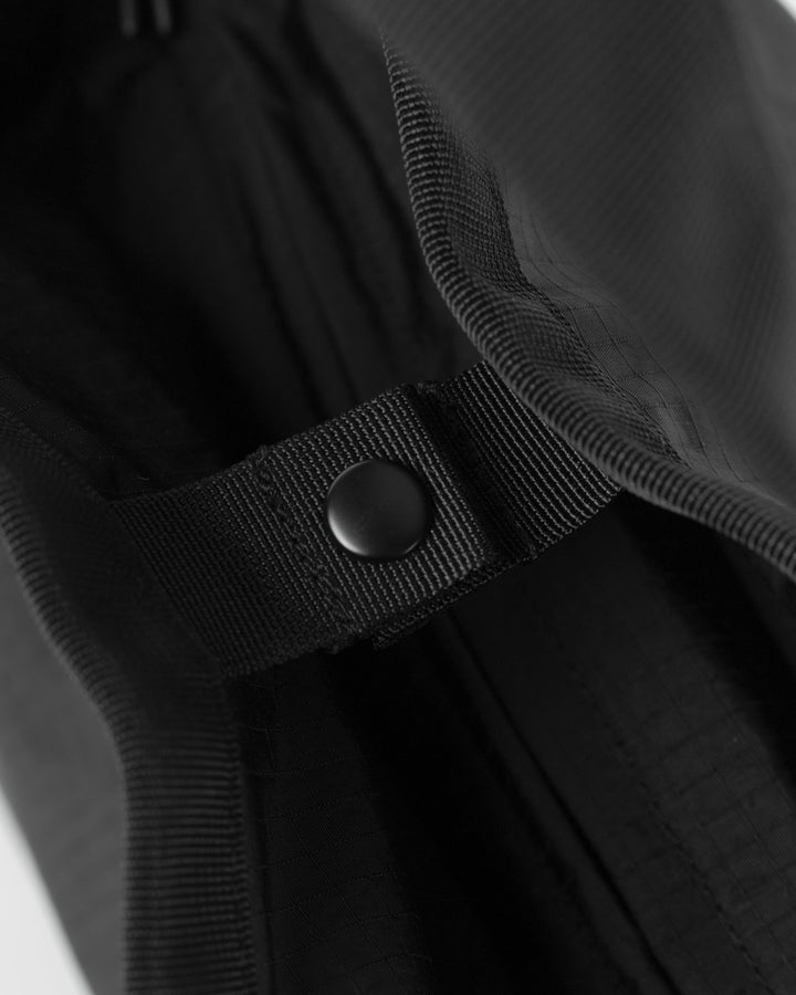 Grid Expandable Tote Bag - Black - Frontiers Woman