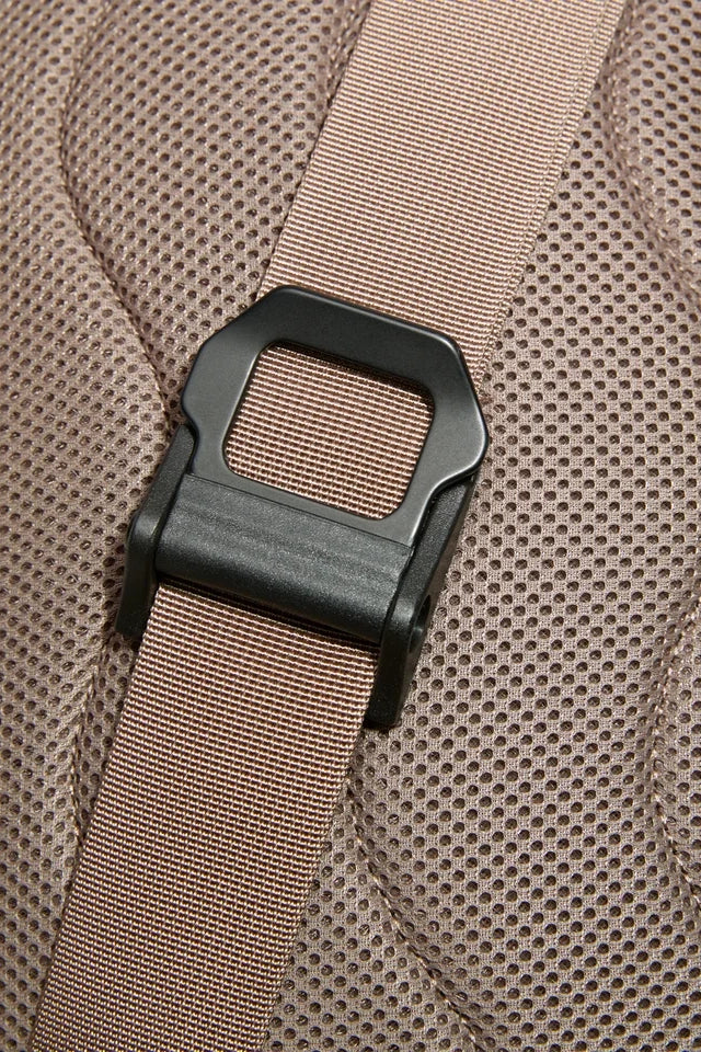 Stream Sling Bag - Clay