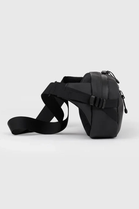 Stream Sling Bag - Black