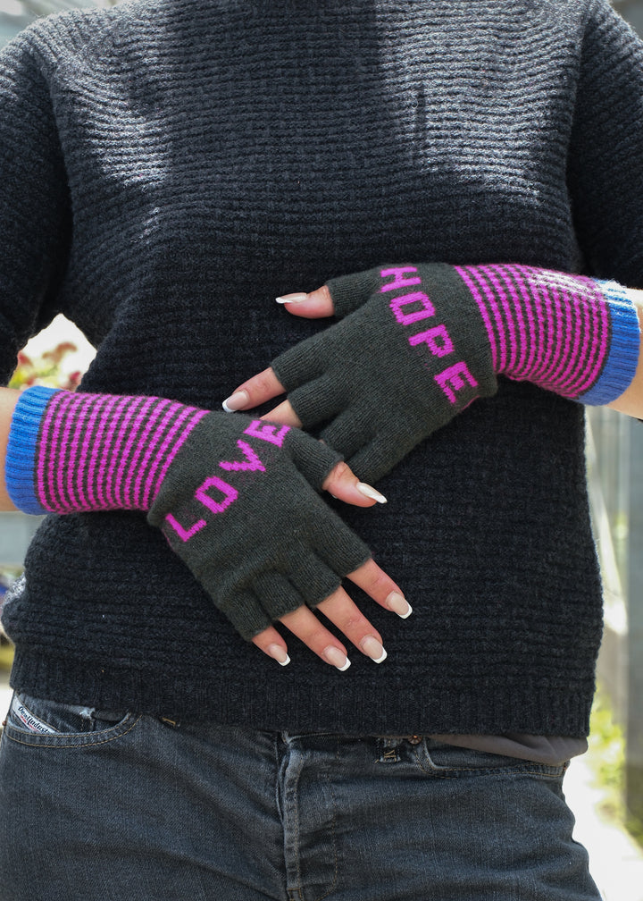 Love & Hope Fingerless Gloves - Khaki/Pink