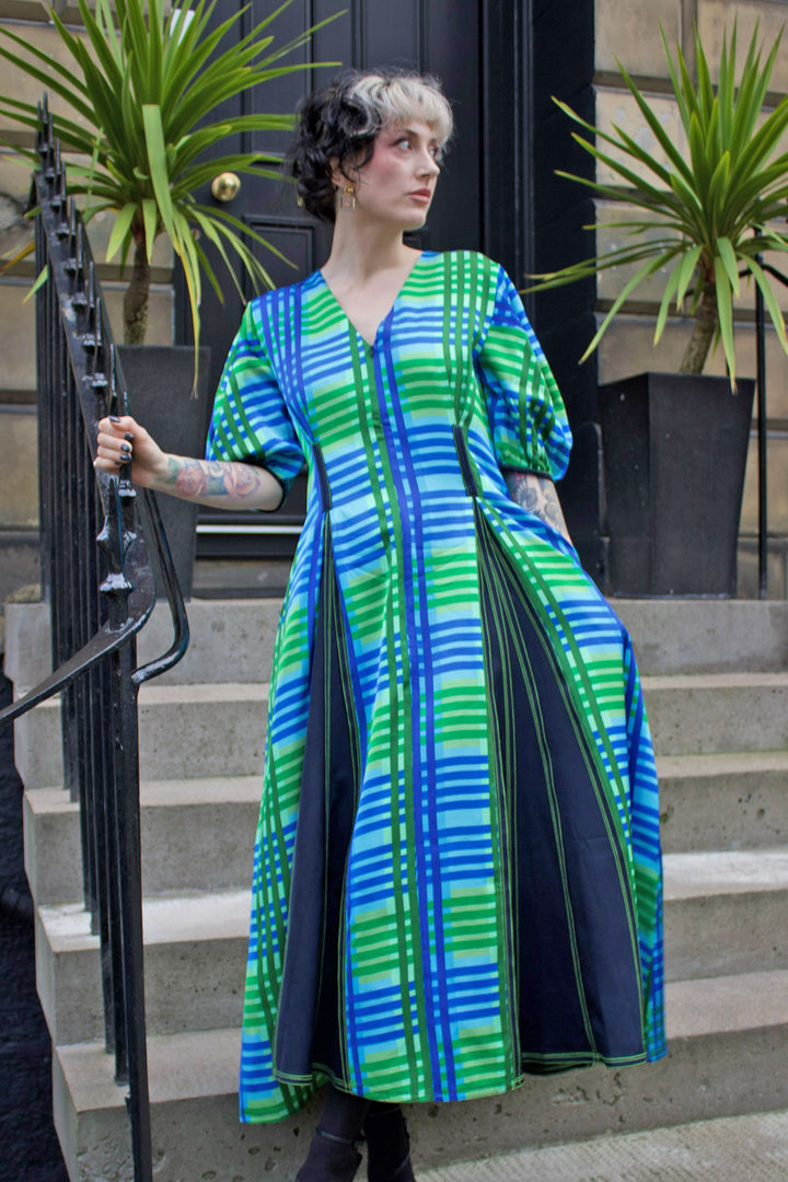 Siam Dress - Tartan Print/Navy