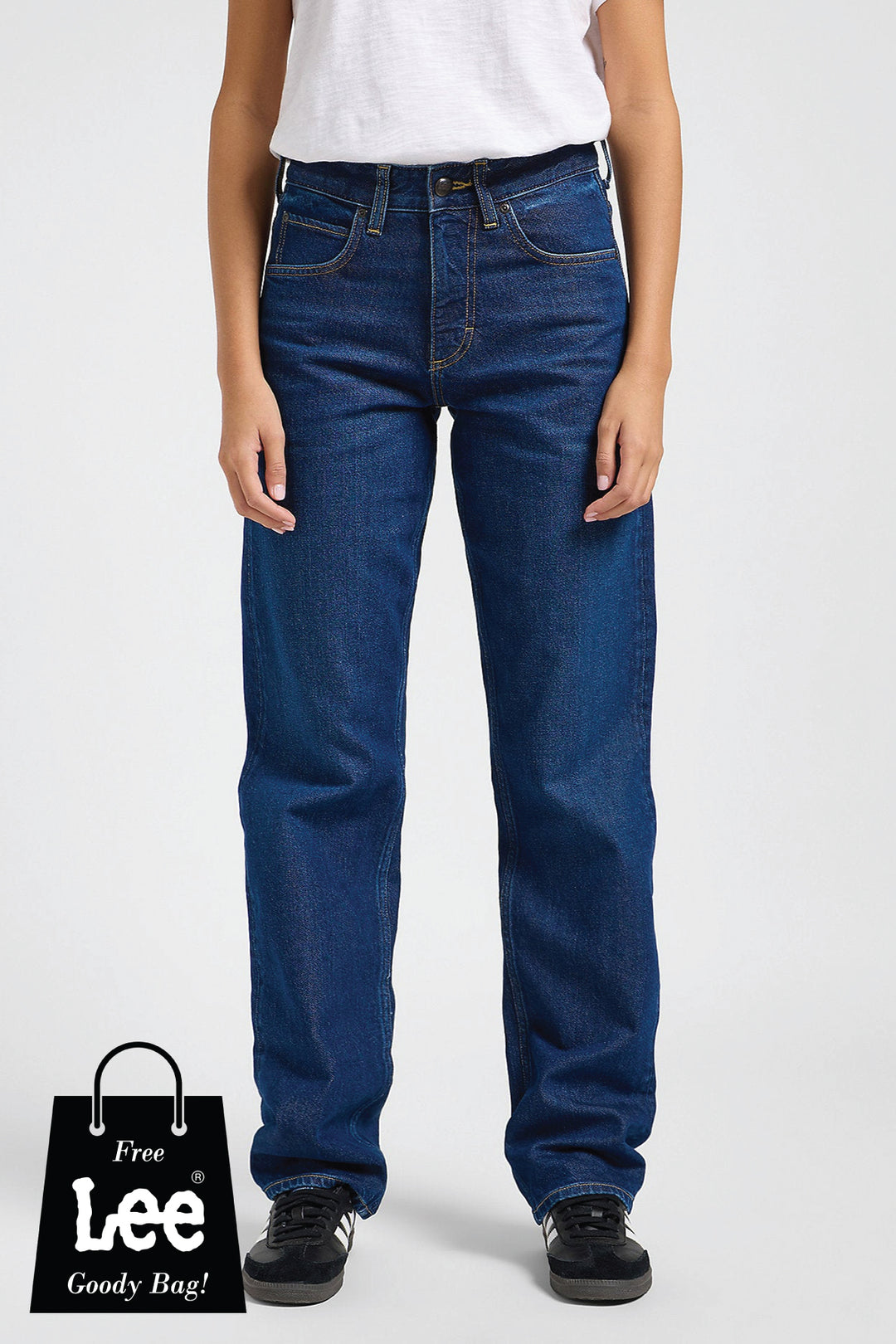 Rider Classic Jeans - Close Call - Frontiers Woman