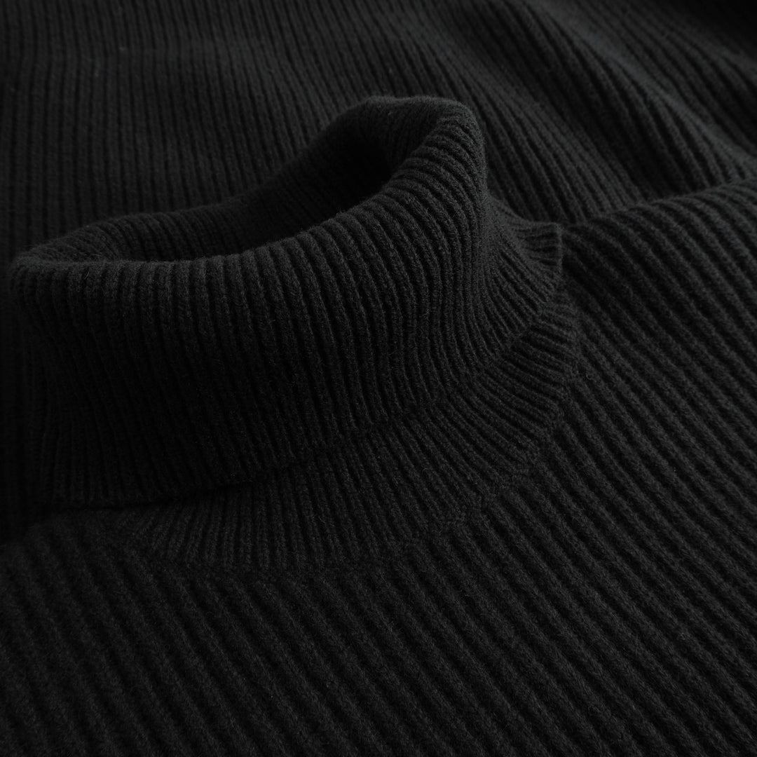 Vonarstraeti Sweater - Black