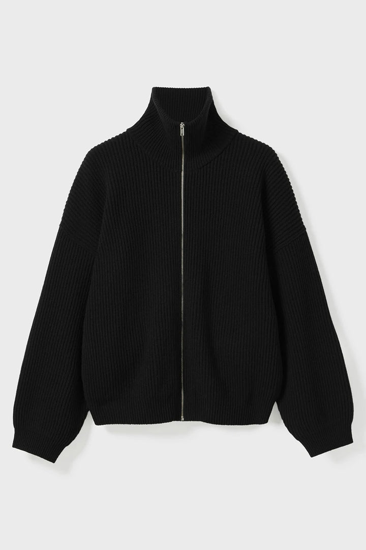 Vonarstraeti Zipped Sweater - Black