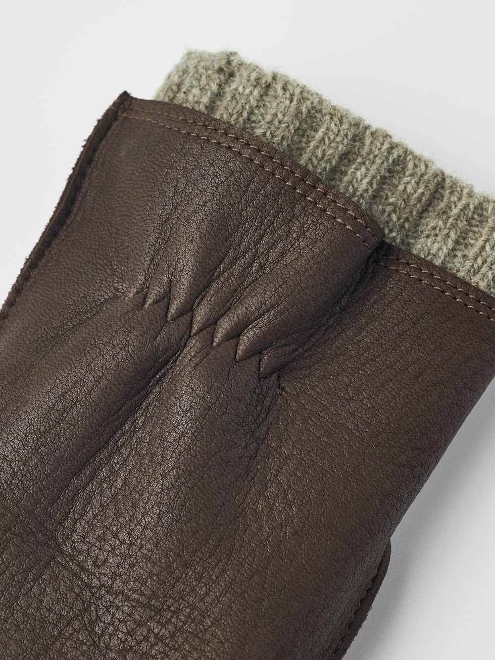 Signe Gloves - Chocolate Brown