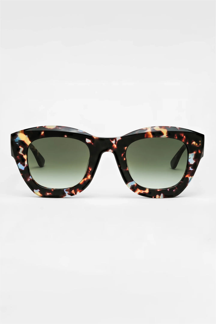 Amalfi-R E27 Sunglasses - Green Gradient Lens