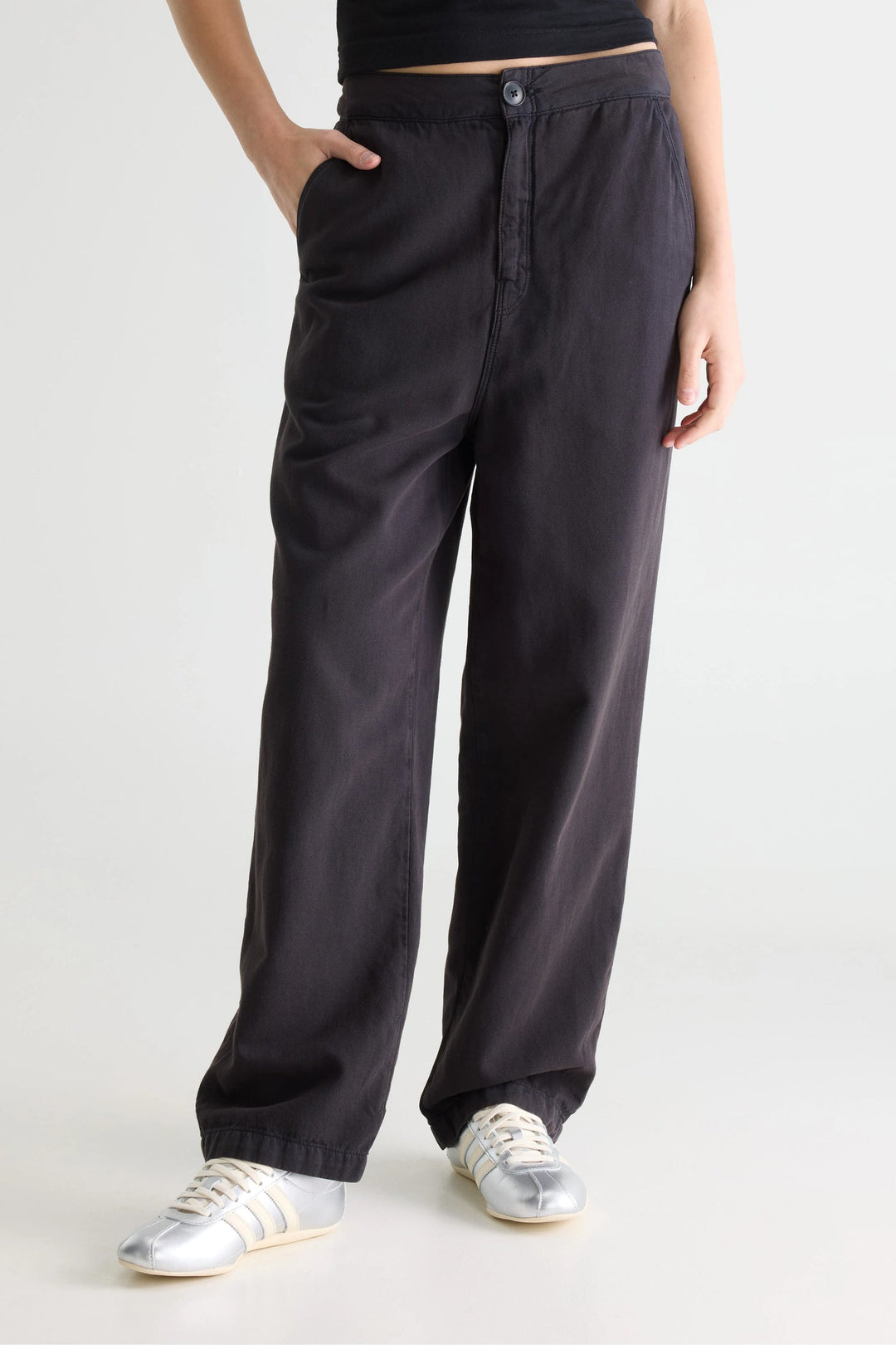 Pasop relaxed trousers - Off Black