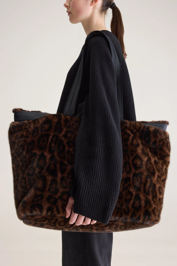Jommie Faux Fur Tote Bag - Leopard