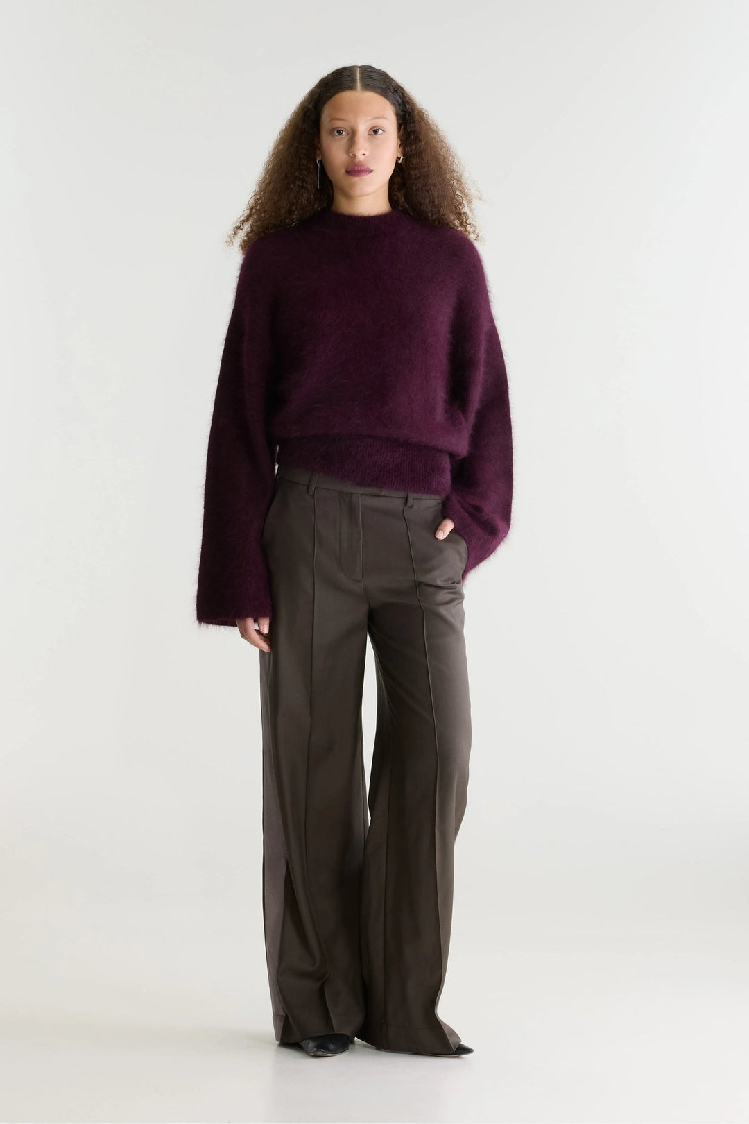 Dateko Crewneck Knit - Cordovan