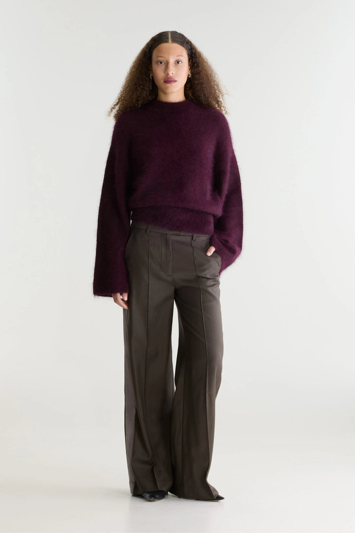Dateko Crewneck Knit - Cordovan