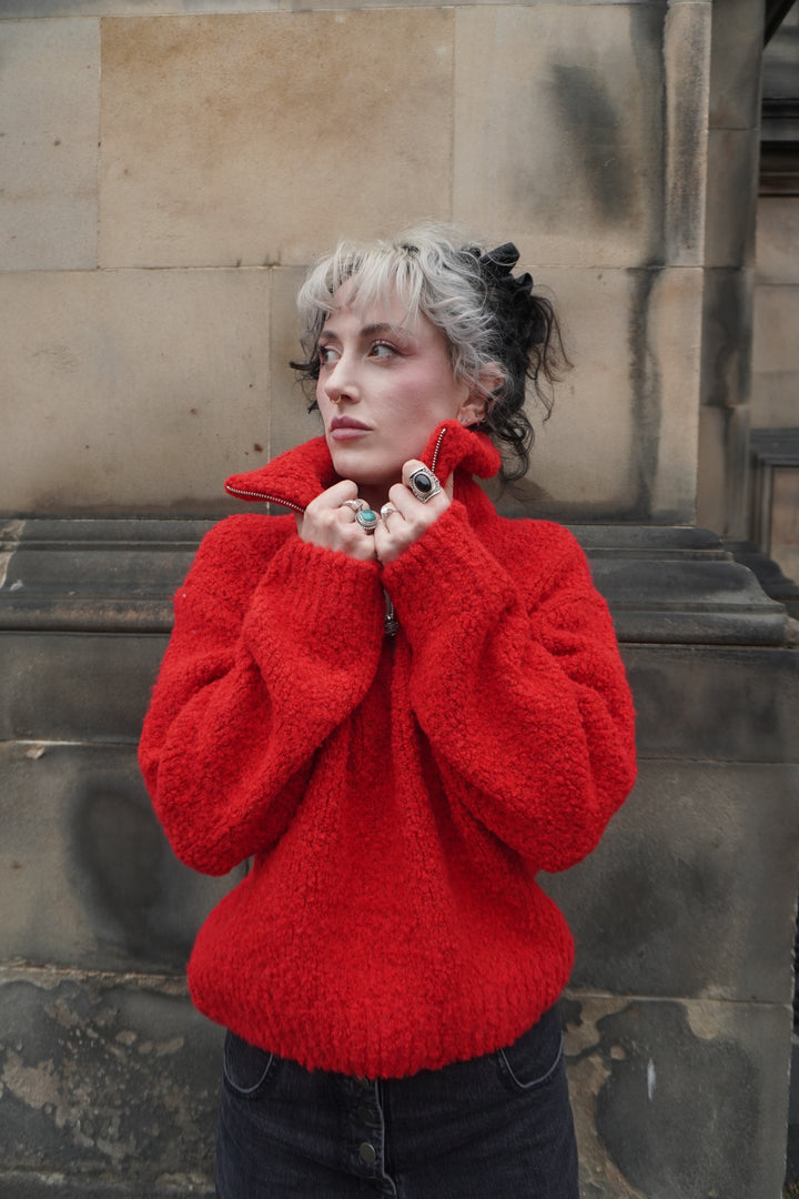 W' Neva Sweater - Red