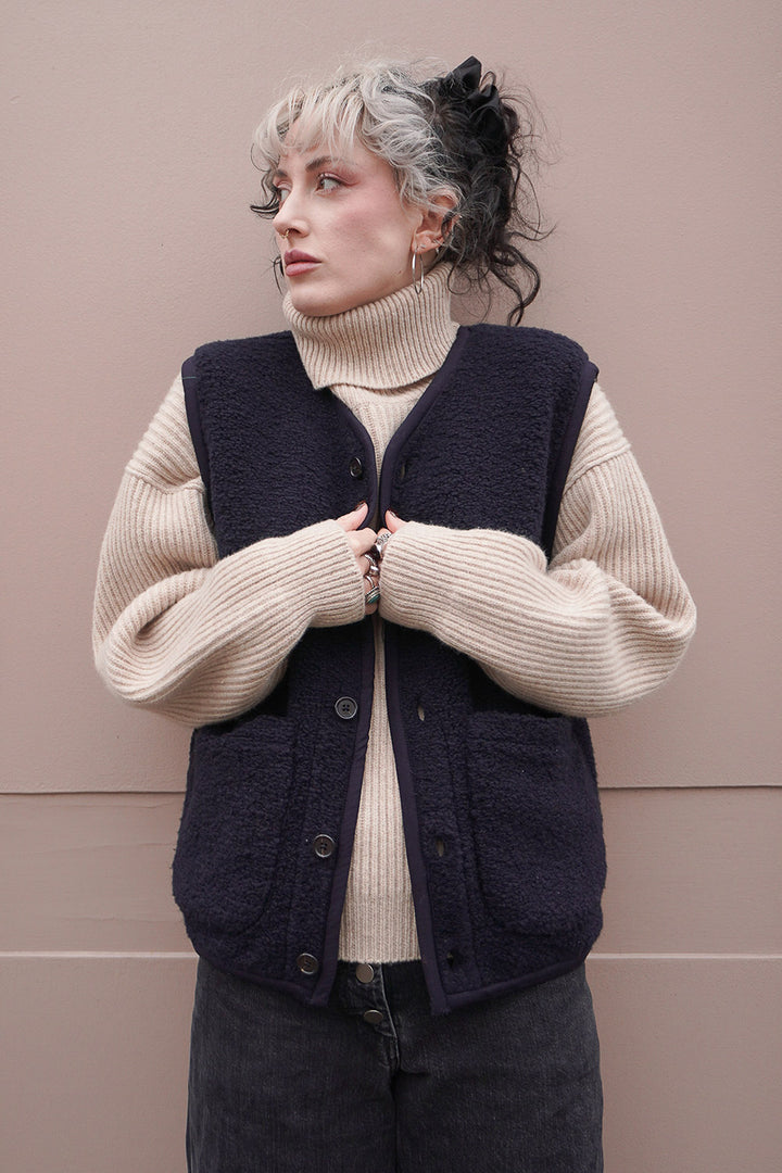 Lancaster Gilet - Navy Alvar Fleece