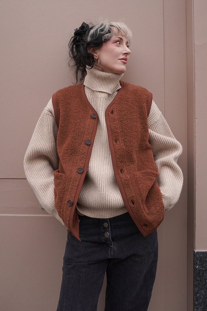 Lancaster Gilet - Cumin Alvar Fleece
