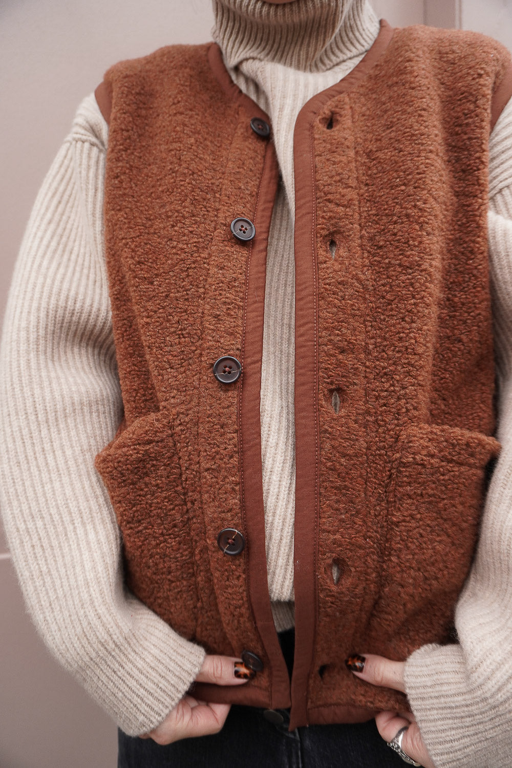 Lancaster Gilet - Cumin Alvar Fleece