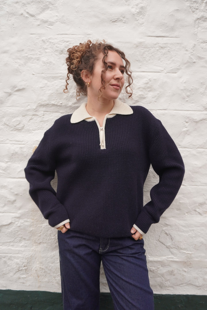 Contrast Collar Half Zip - Navy