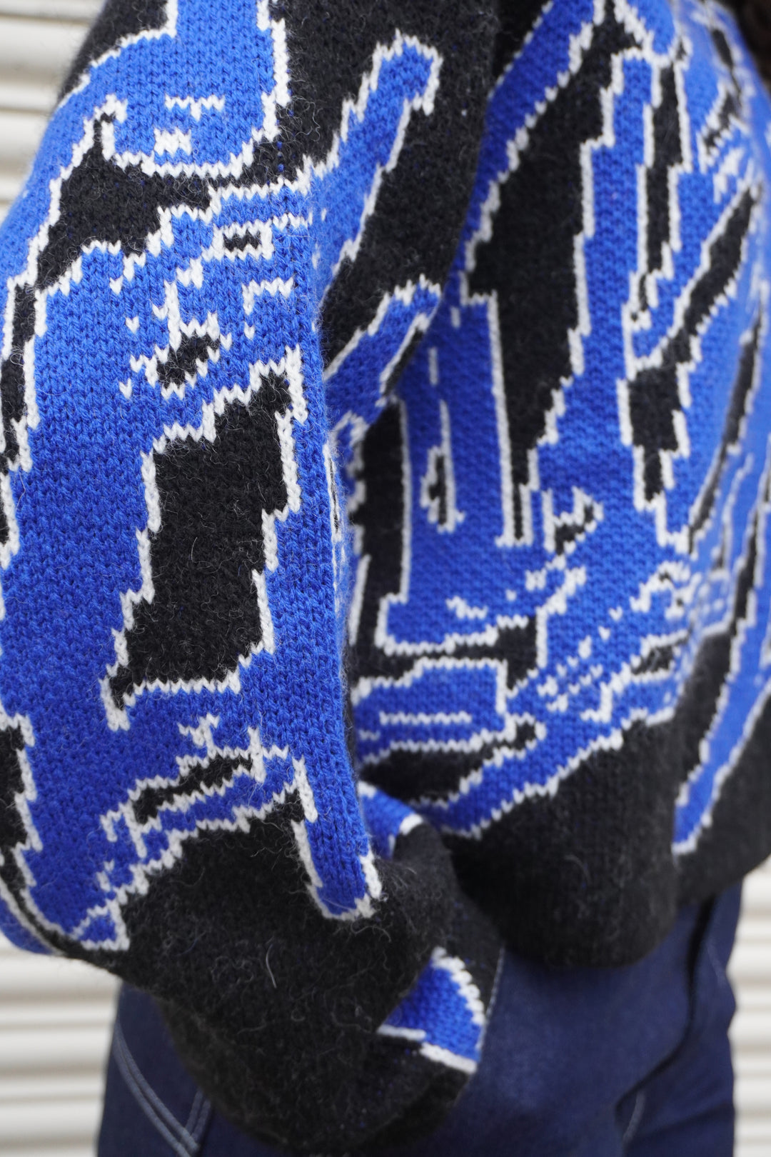 Gill Sweater - Black/Blue