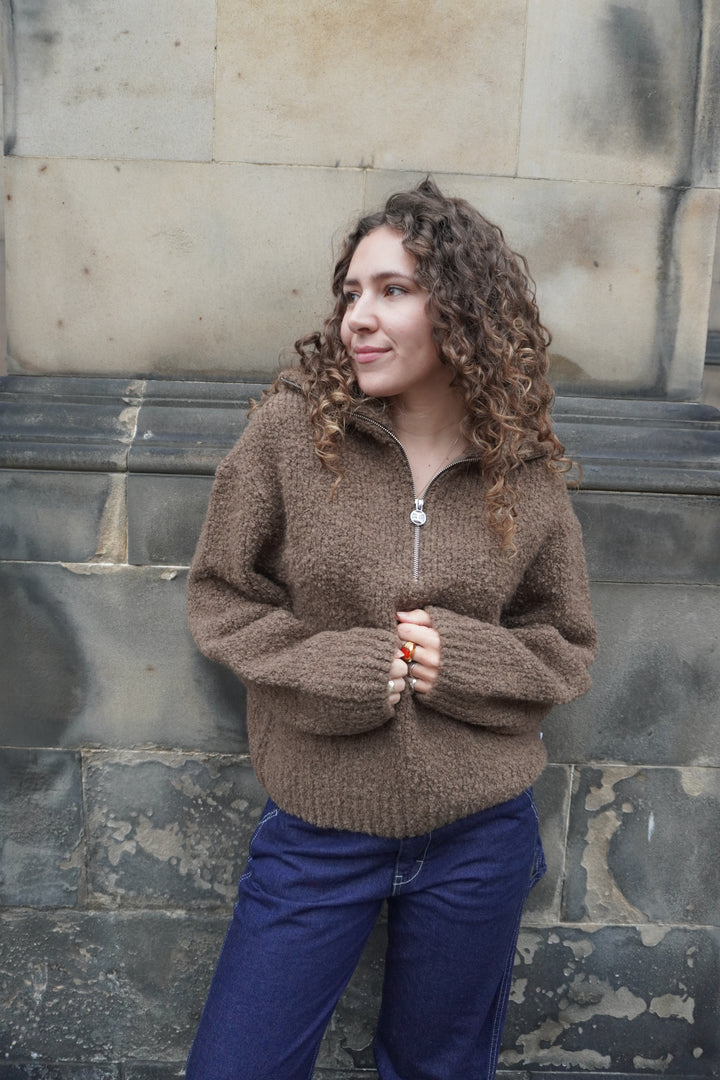 W' Neva Sweater - Taupe