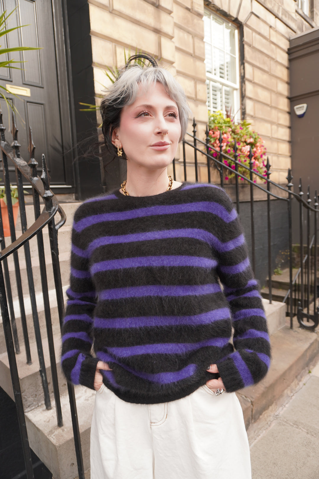 Brushed Stripe Cashmere Crew - Black/Bright Blue