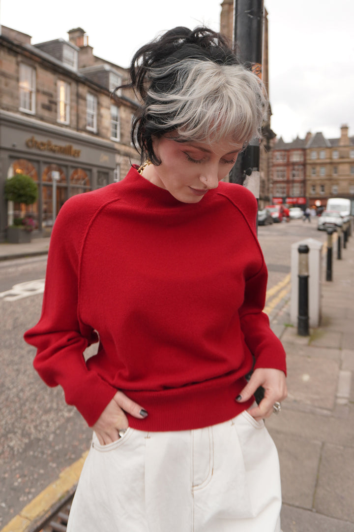 Exposed Raglan Crew - Poppy
