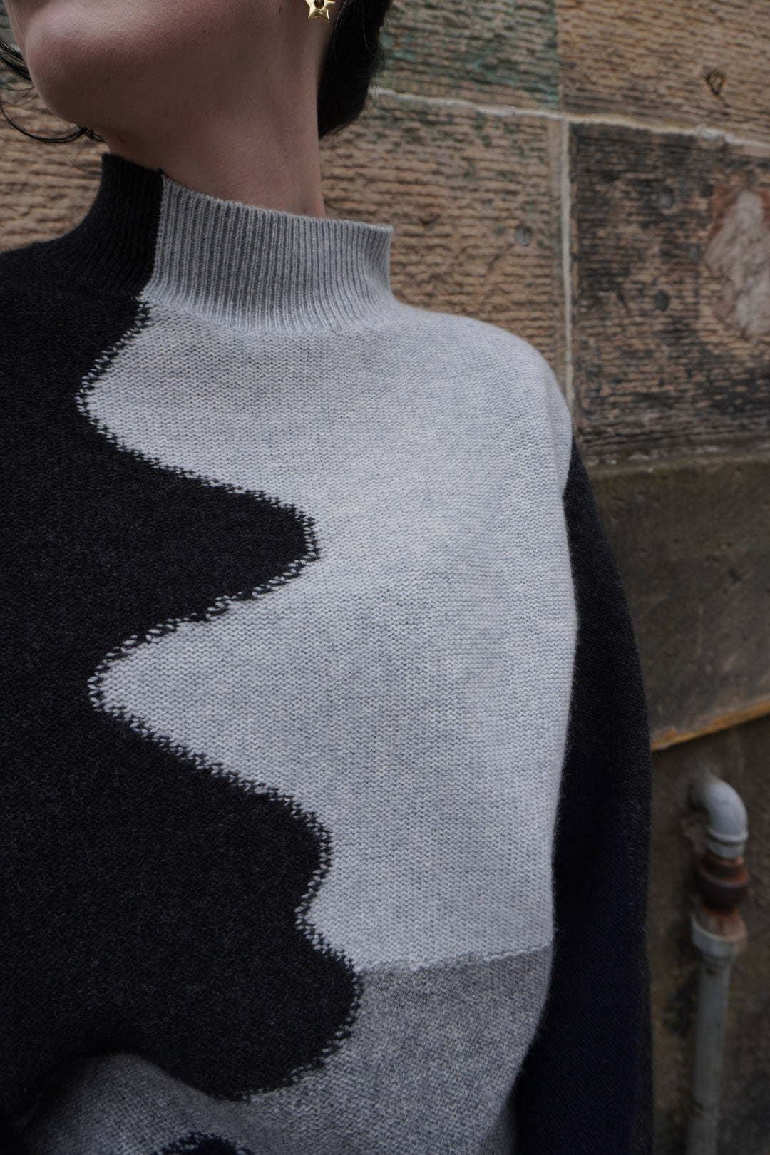 Reverse Camo Cashmere Turtle - Mist/Charcoal/Navy