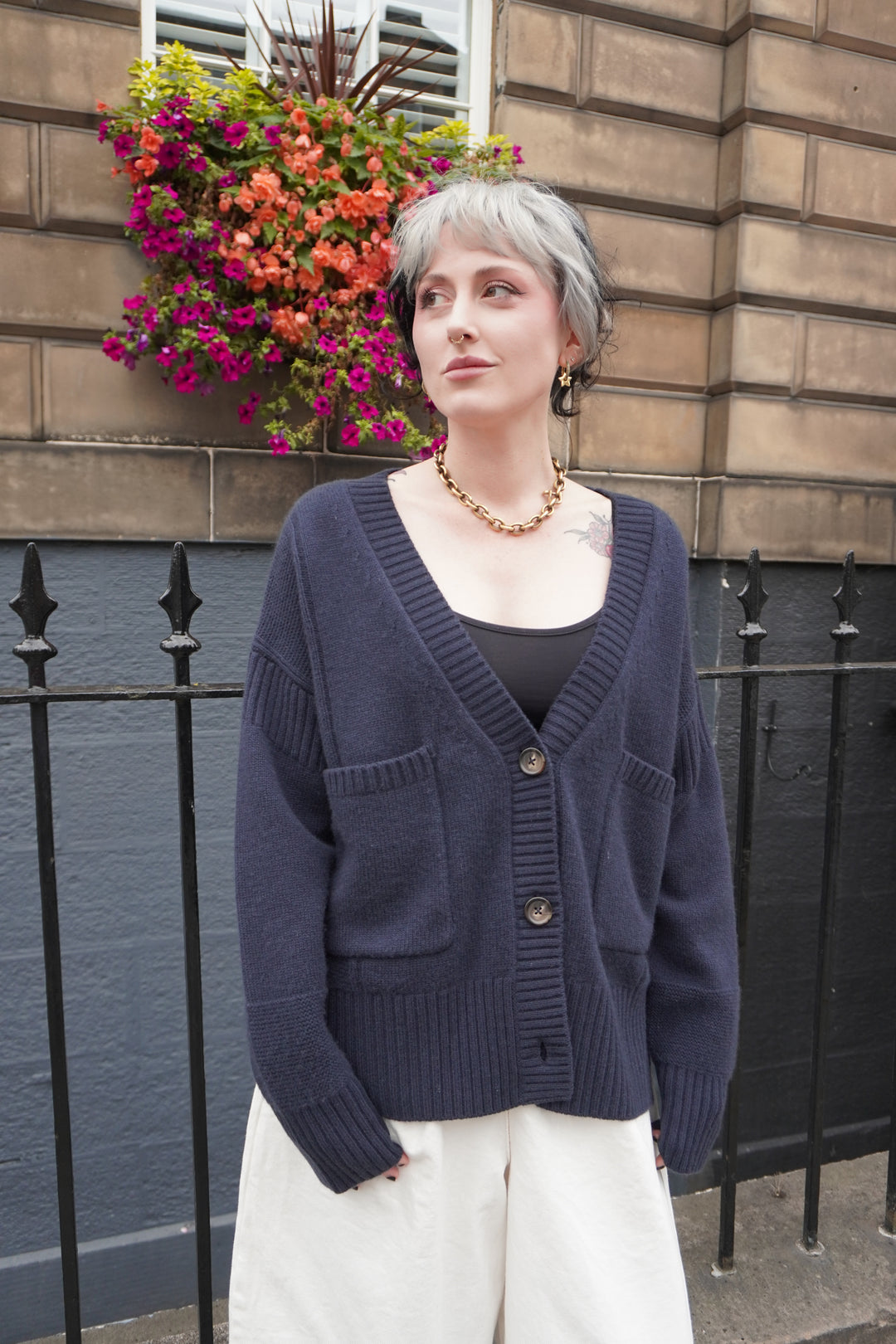Guernsey Cardigan - Navy