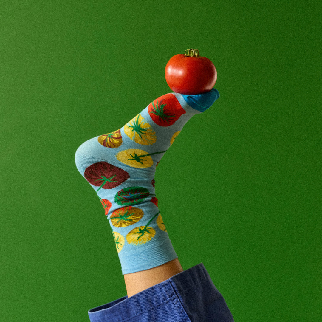 Tomato Socks - Azure - Frontiers Woman