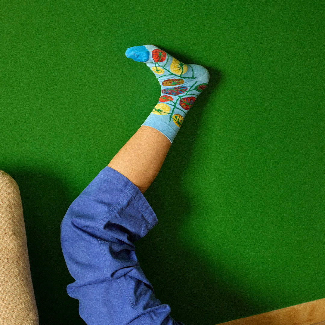 Tomato Socks - Azure - Frontiers Woman