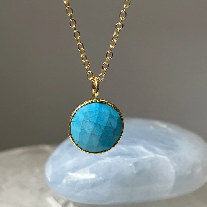 Faceted Howlite Turquoise Pendant Necklace