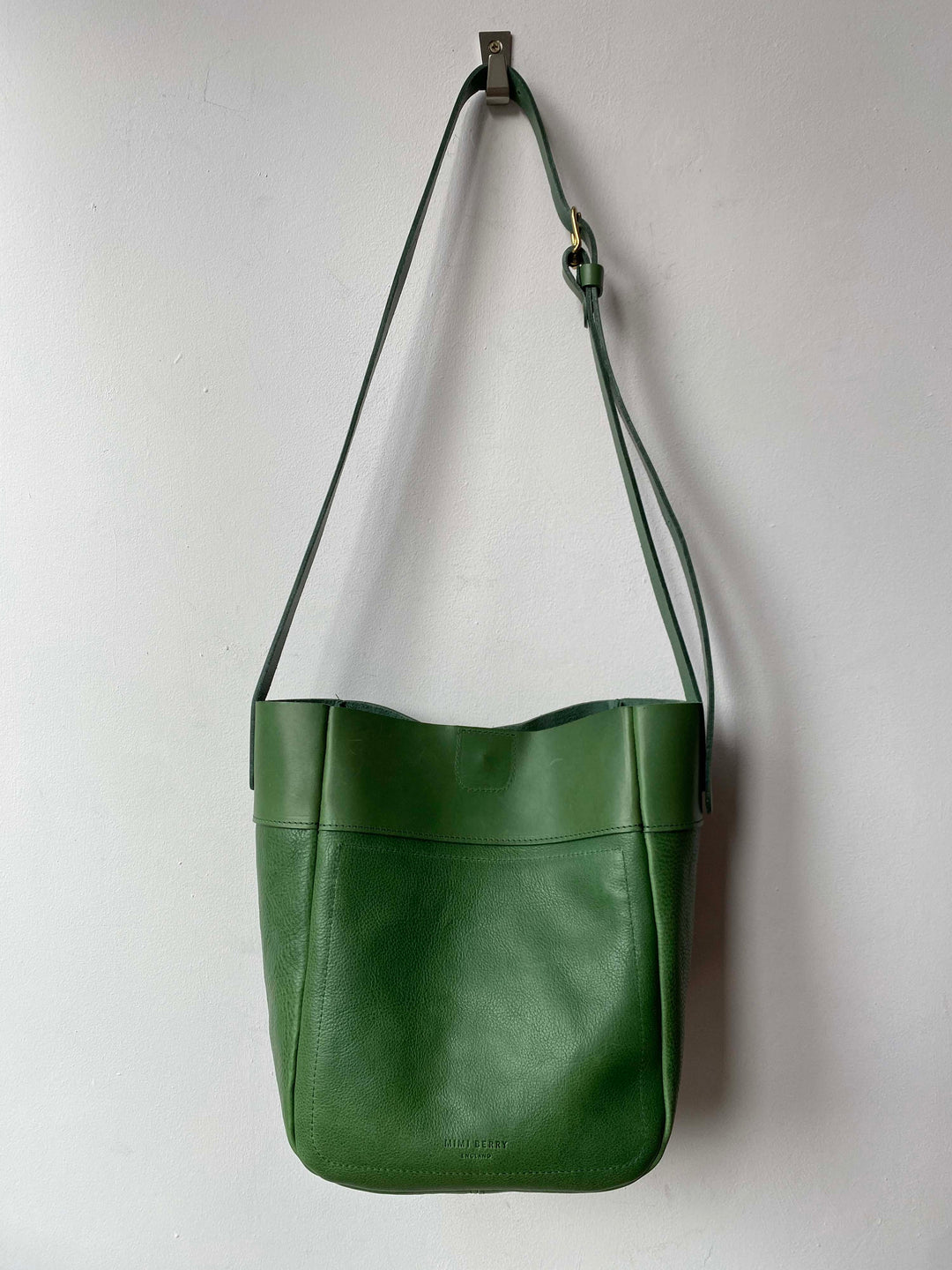 Greta Crossbody Bucket Bag - Grainy Evergreen Leather