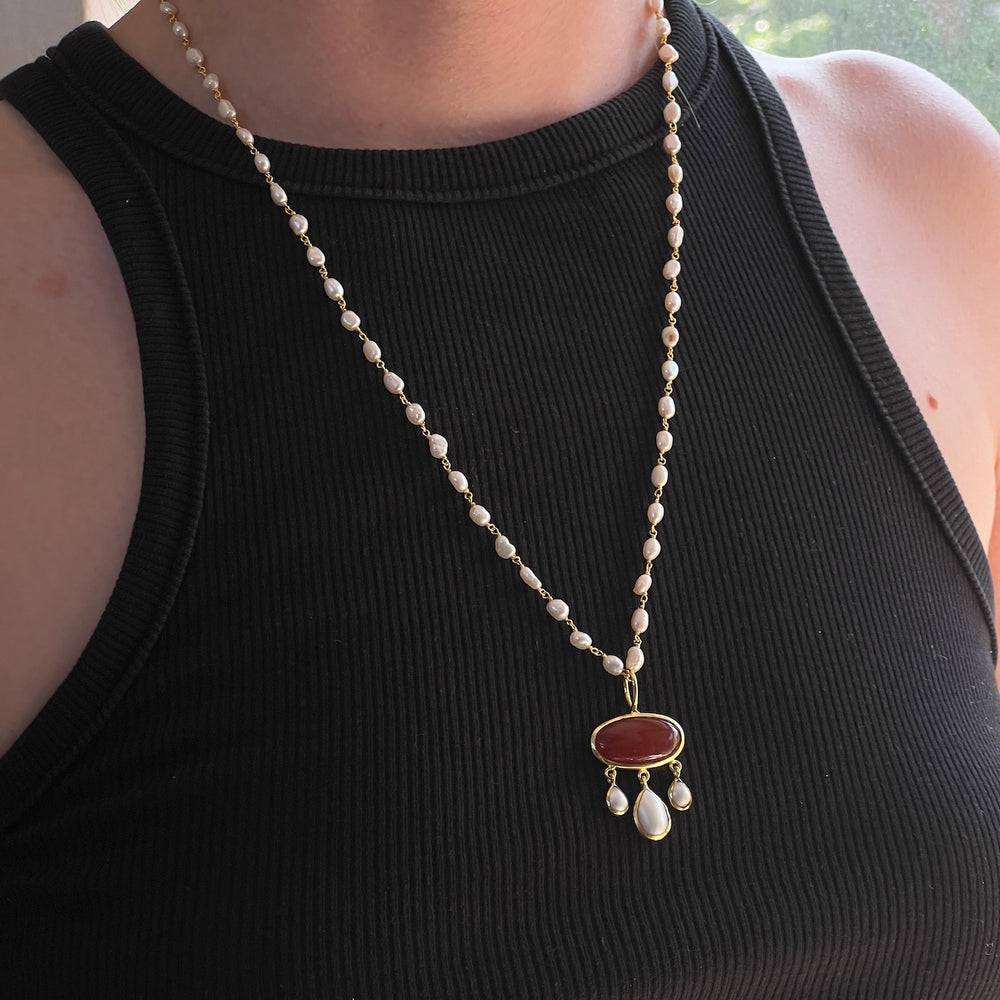 Rosa Red Onyx & Pearl Pendant Necklace