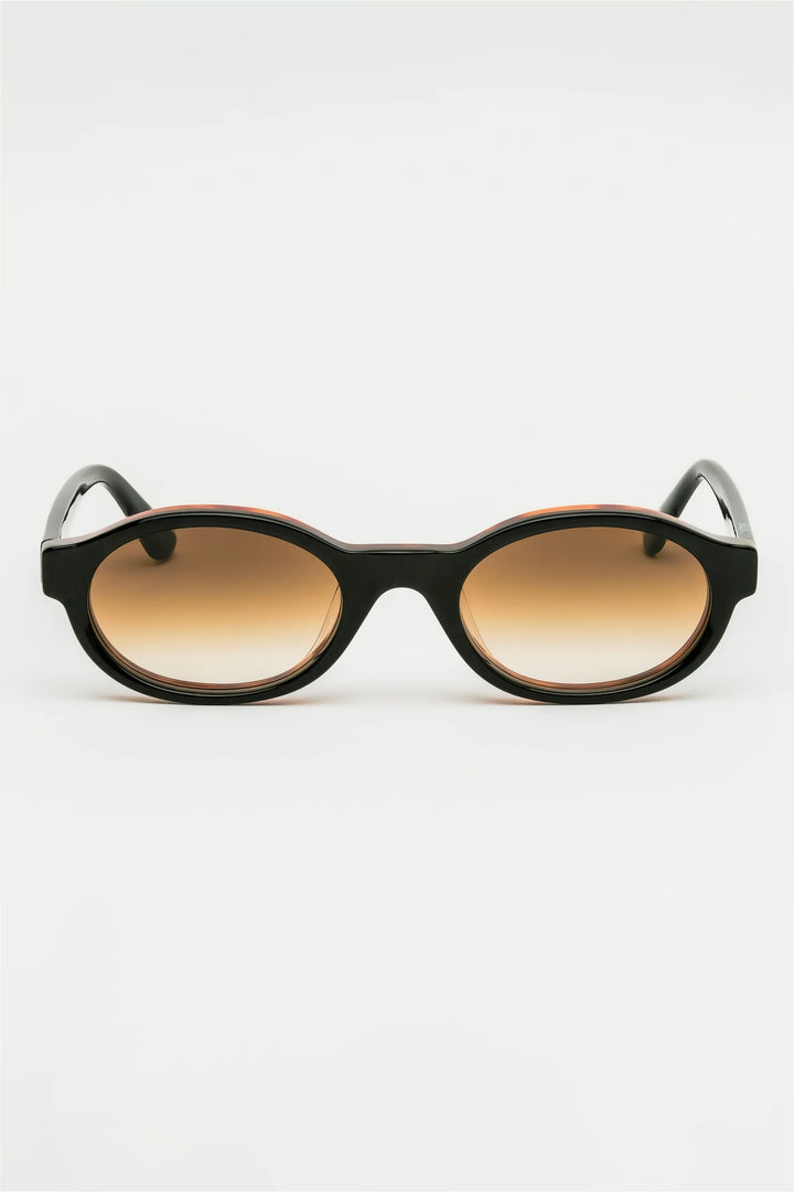 Kendall E2L81 Sunglasses - Brown Gradient Lens