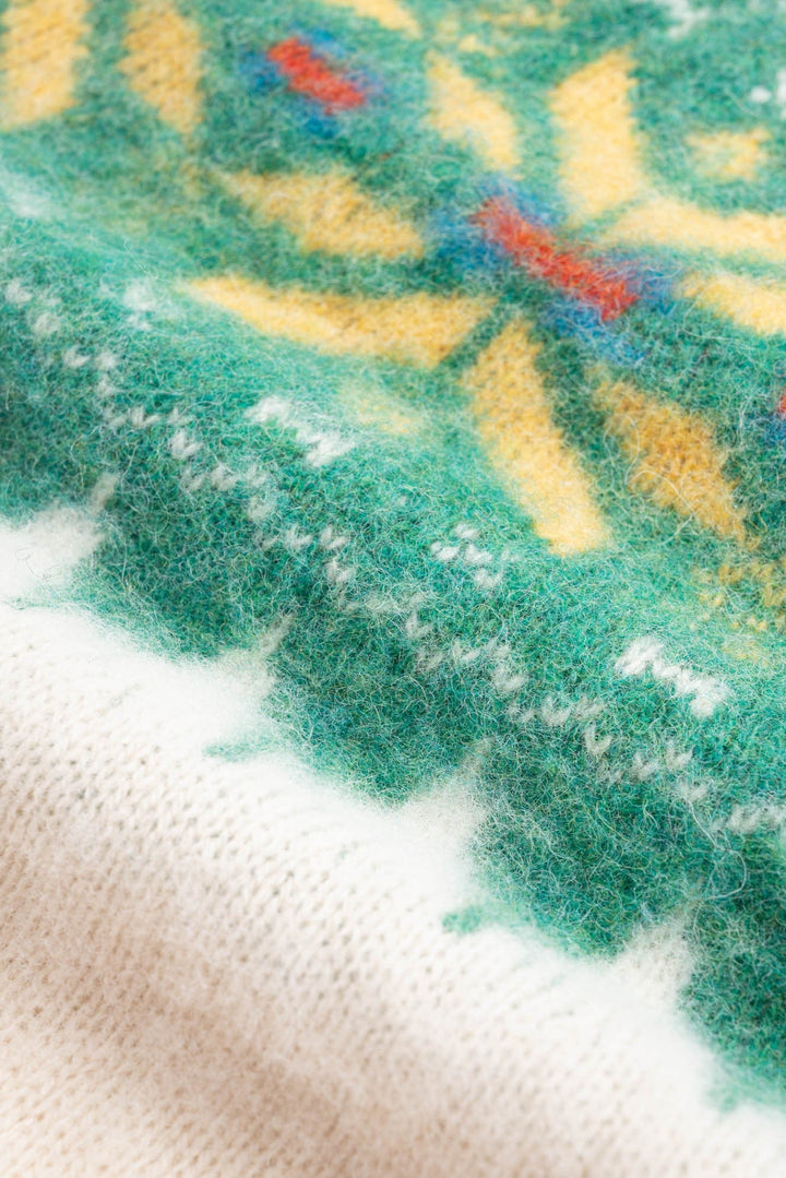 Love on a Knitted Train Knit - Greendream