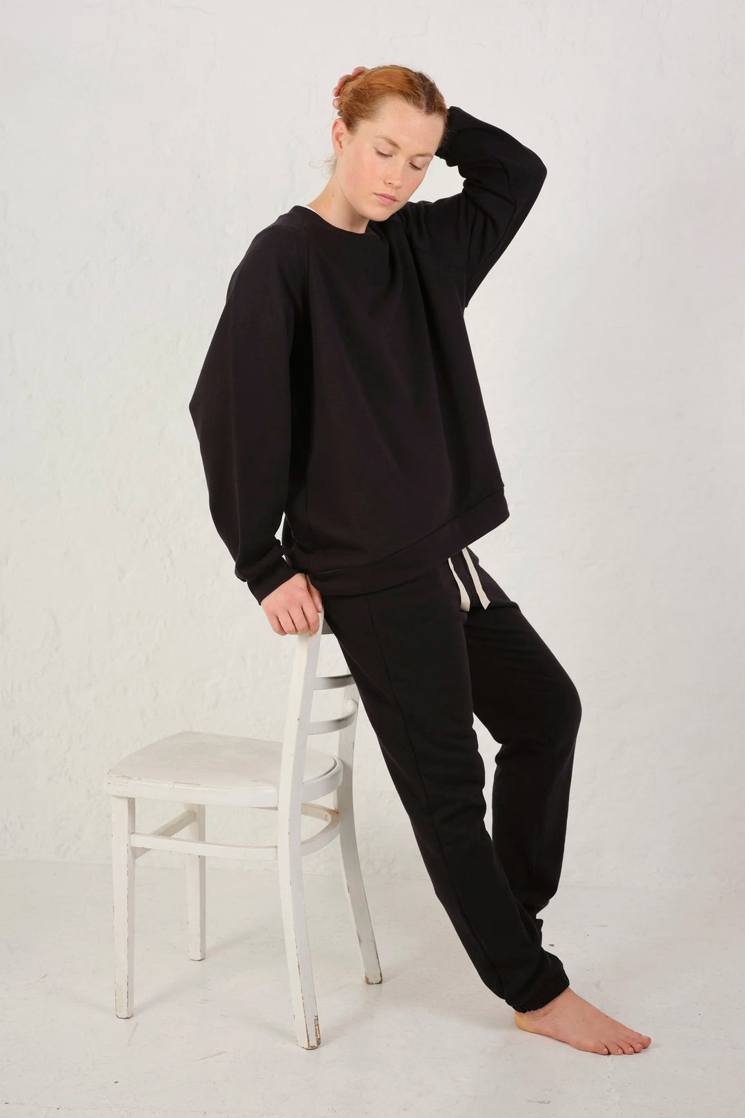 Joanie Sweat - Black