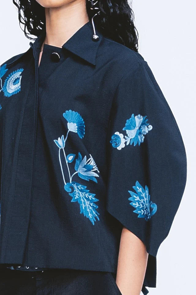 Kashida Guilia Top - Black & Blue Kashida