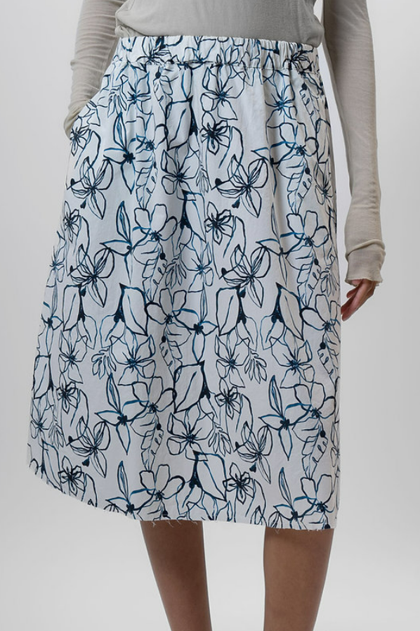 Blue Flower Print Skirt - White - Frontiers Woman