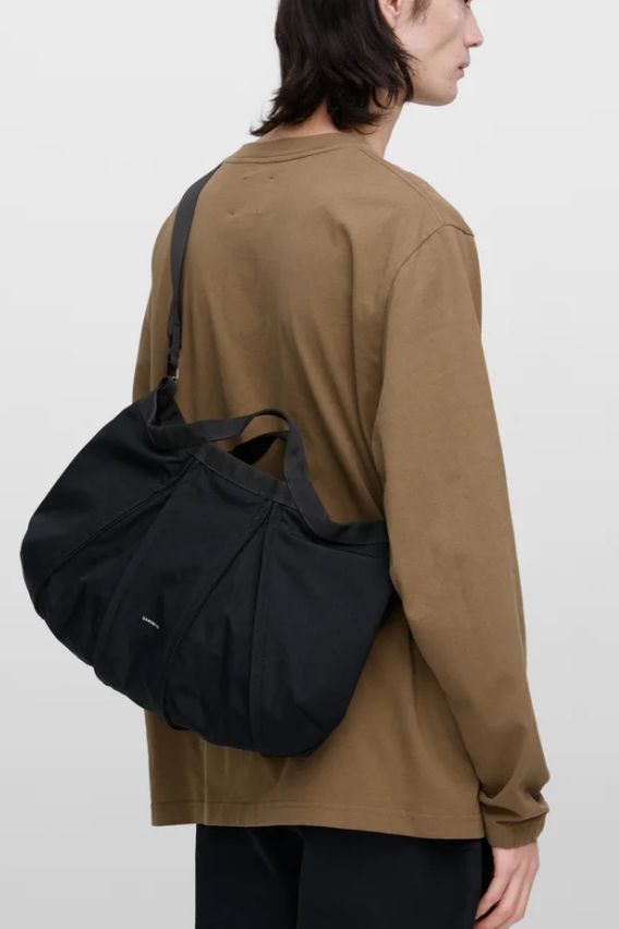 Grid Expandable crossbody Bag - Black - Frontiers Woman